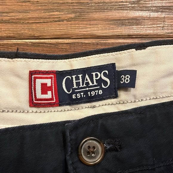 Chaps Men’s Pleat Front Shorts Navy Blue Size 38 - Picture 3 of 6